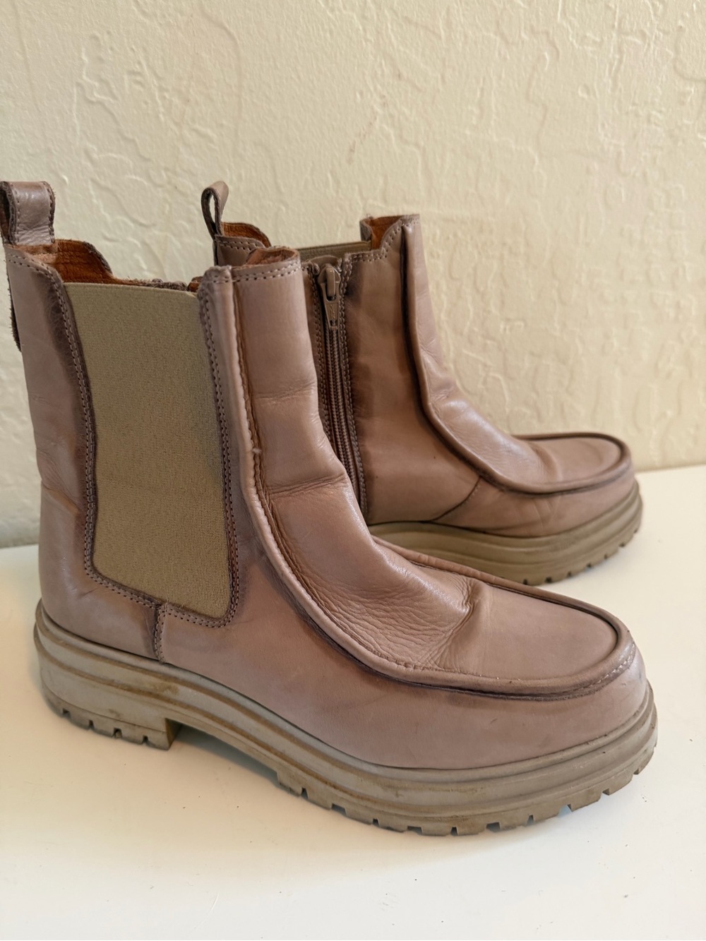 Women’s Miz Mooz Taupe Leather Chelsea Boots - Casual Platform Ankle Boot